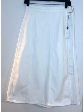White denim long skirt